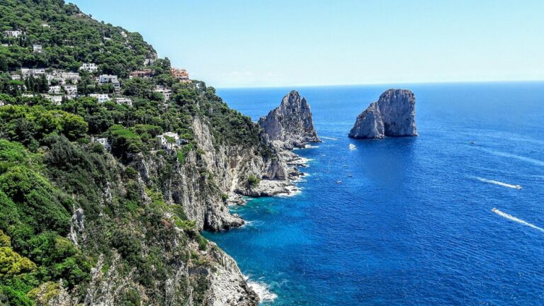 Scopri di più sull'articolo Capri e i faraglioni