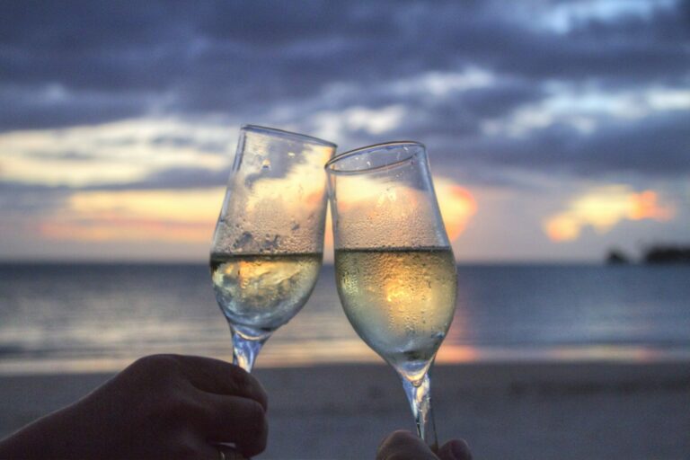Scopri di più sull'articolo Aperitivo in spiaggia